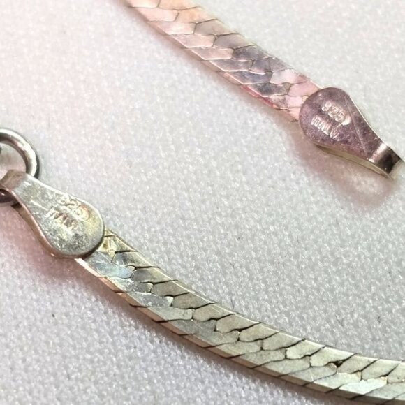 925 Sterling Silver 8" Herringbone 3mm Bracelet Etched Made in Italy - Picture 3 of 3